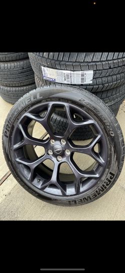 Chrysler 300s Wheels And Tires 