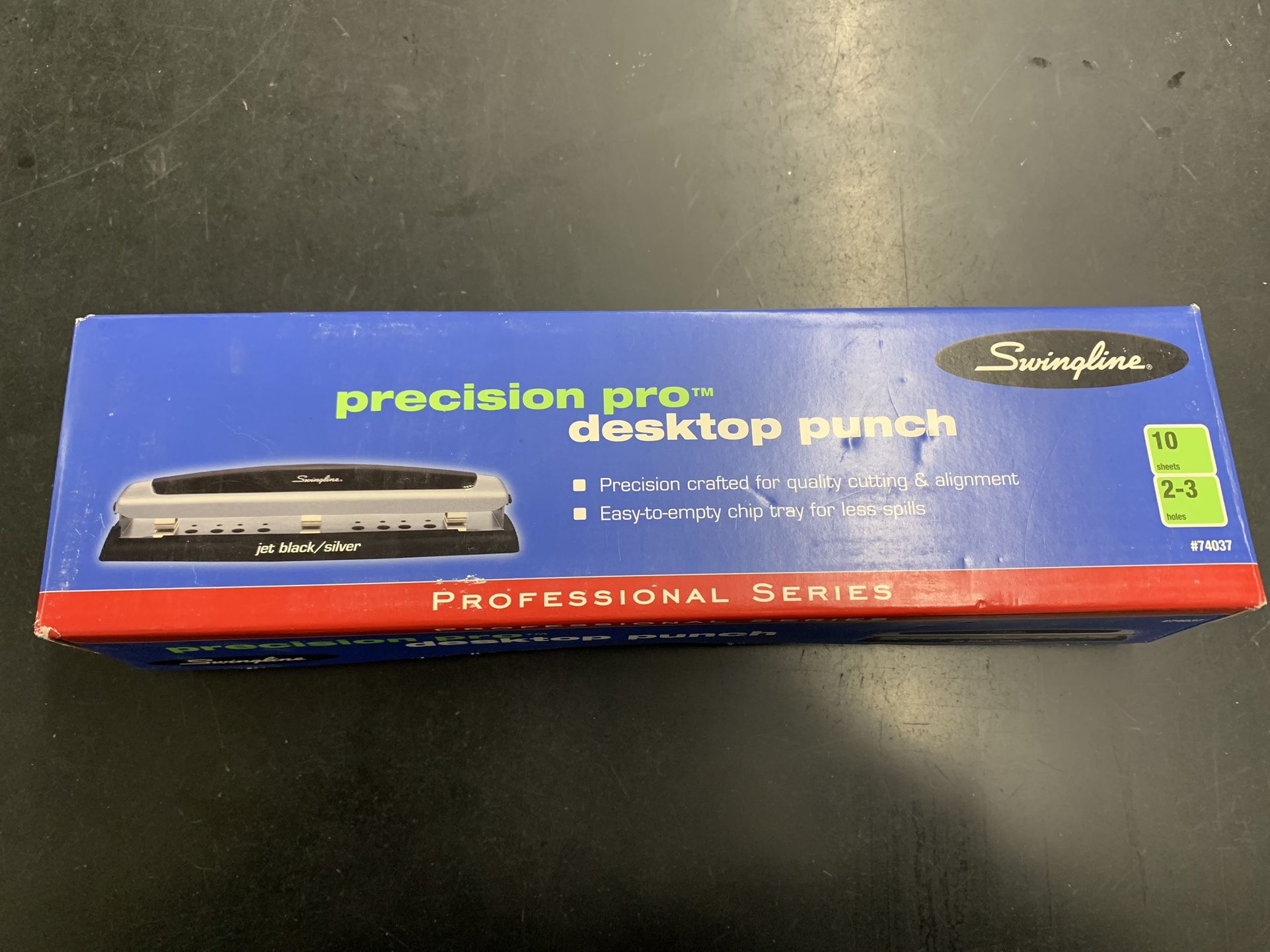 New Swingline Hole Puncher