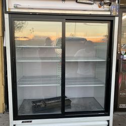 2 Door cooler Merchandiser TurboAir Cooler