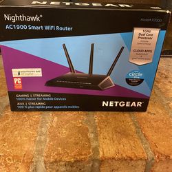 Net gear Nighthawk AC1900 Smart WIFI Router R7000-PAS