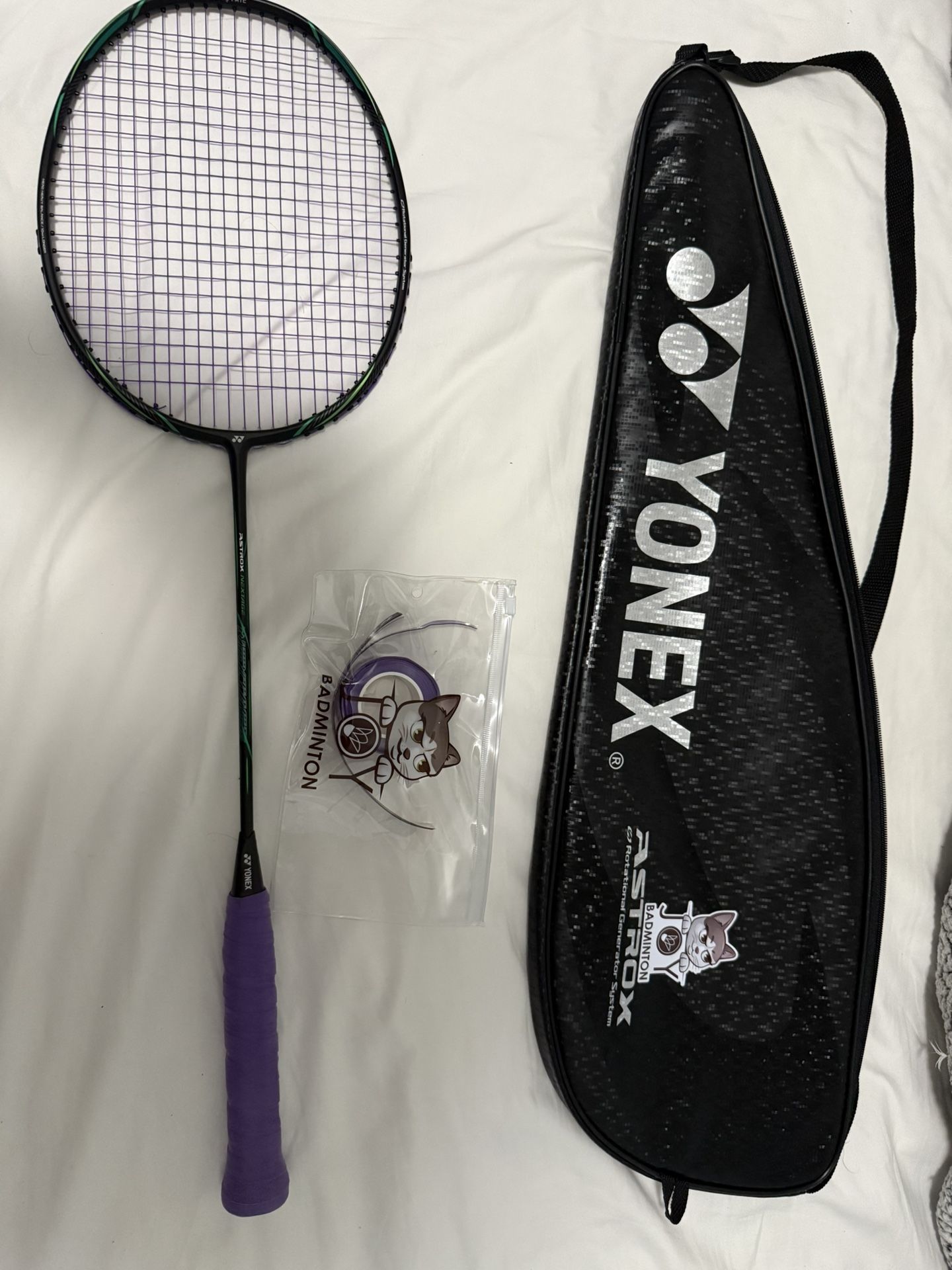 Yonex Astrox Nextage black and green.