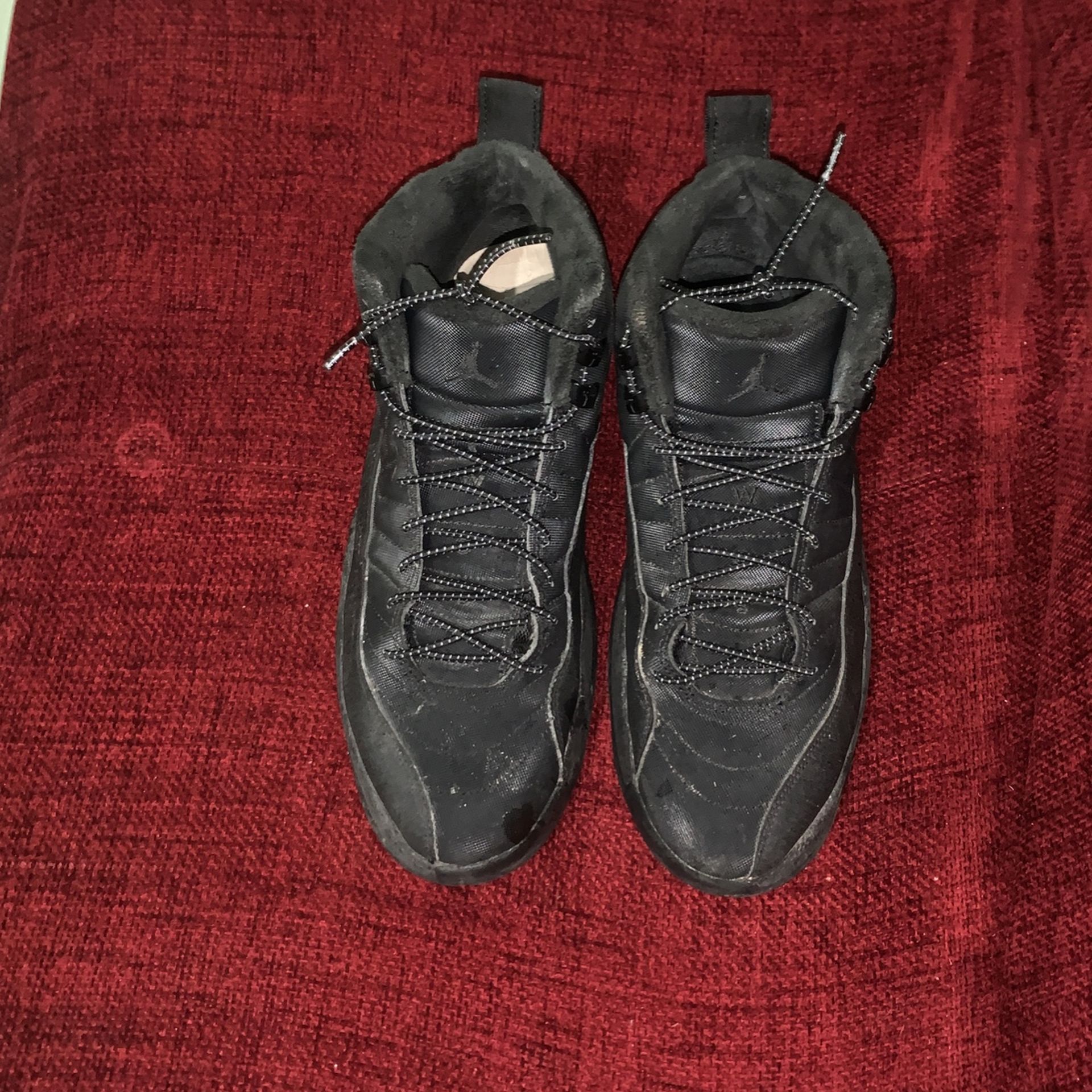 Triple Black Jordan 12 Sz9.5