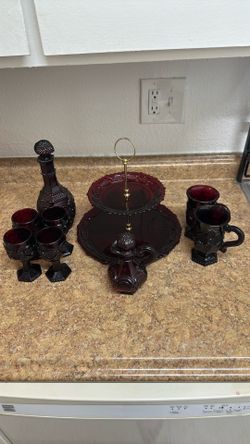 Vintage AVON cape cod set