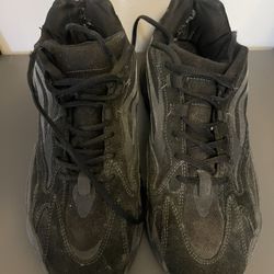 Adidas Yeezy Shoes Size 11 