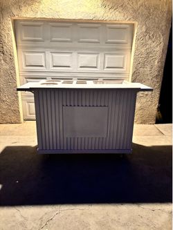 Custom Collapsible mobile business white slatted bar cart