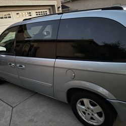 2005 Dodge Caravan/Grand Caravan