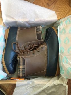 Pretty waterproof boots