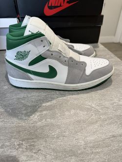 Jordan 1 Mid