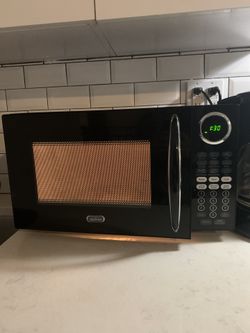 Sunbeam Microwave for Sale in Vista, CA - OfferUp