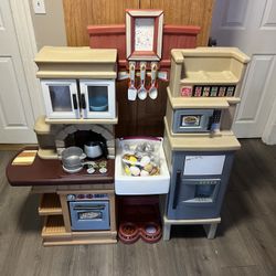 Step 2 Play Kitchen