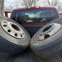 Dump Truck tires