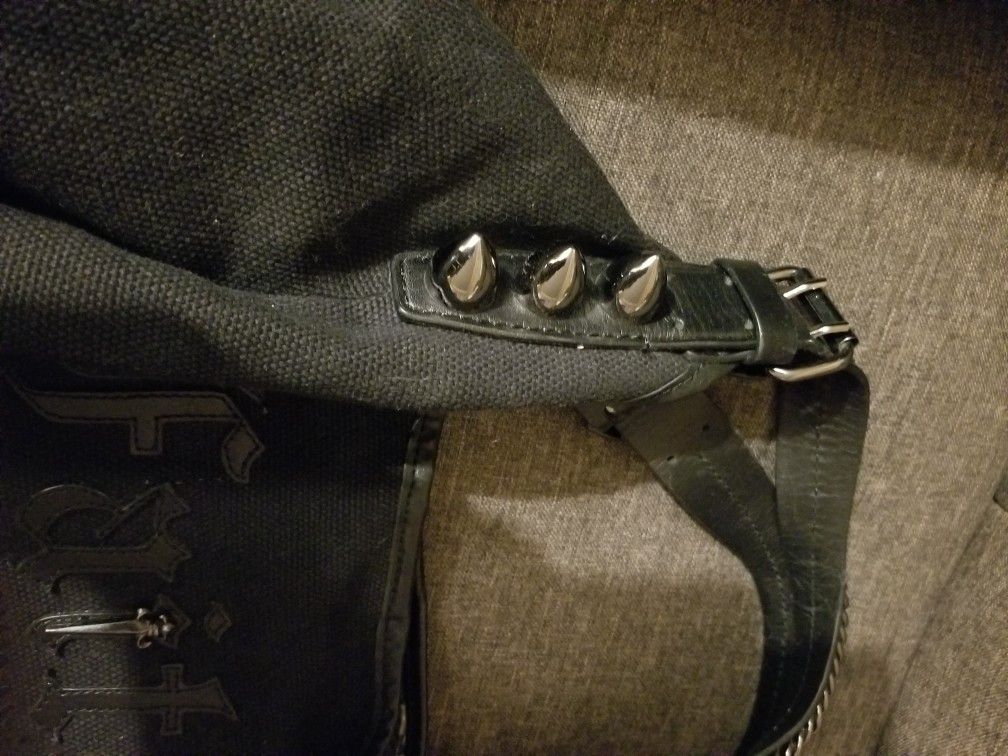 FAITH CONNEXION ITALY RARE Studded Chained Metal BLACK Hand Bag NEW Clothing