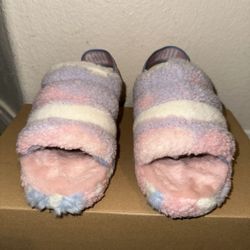 Ugg Slippers 