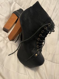Jeffrey Campbell