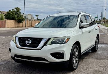 Auction this Saturday - 2018 Nissan Pathfinder 4 Door SUV