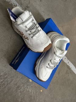 Kangaroos Shoes Women’s Sneaker Size 5