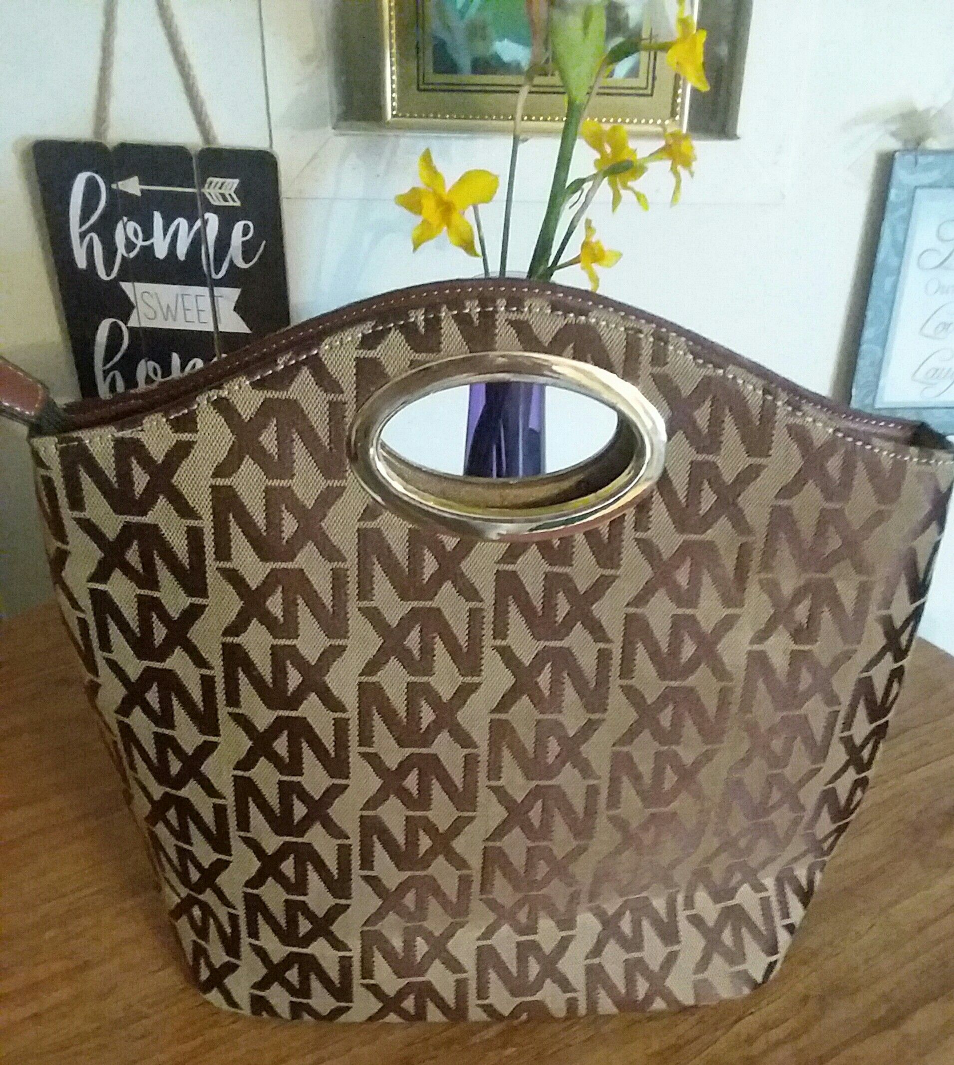 New NXXN Purse