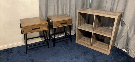 Pair of Nightstands and Cube Bookshelf NEED GONE TODAY
