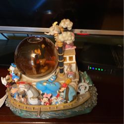 Disney Carácters Boat