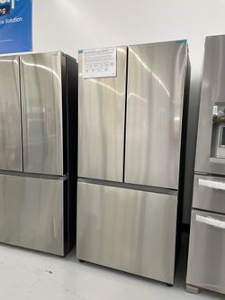 Samsung 33” 17.5 Cu Ft. Counter Depth 3-Door French Door Smart Refrigerator in Stainless Steel