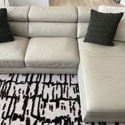 Beautiful Leather Sofa. Must Sell! 