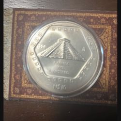 N10 Chichen Itza 5 Ounces  Silver Coin
