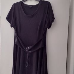 Ladies Dress/ By TORRID