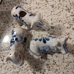 Salt, Pepper. & Toothpick, Vintage Blue White Ceramic Cows