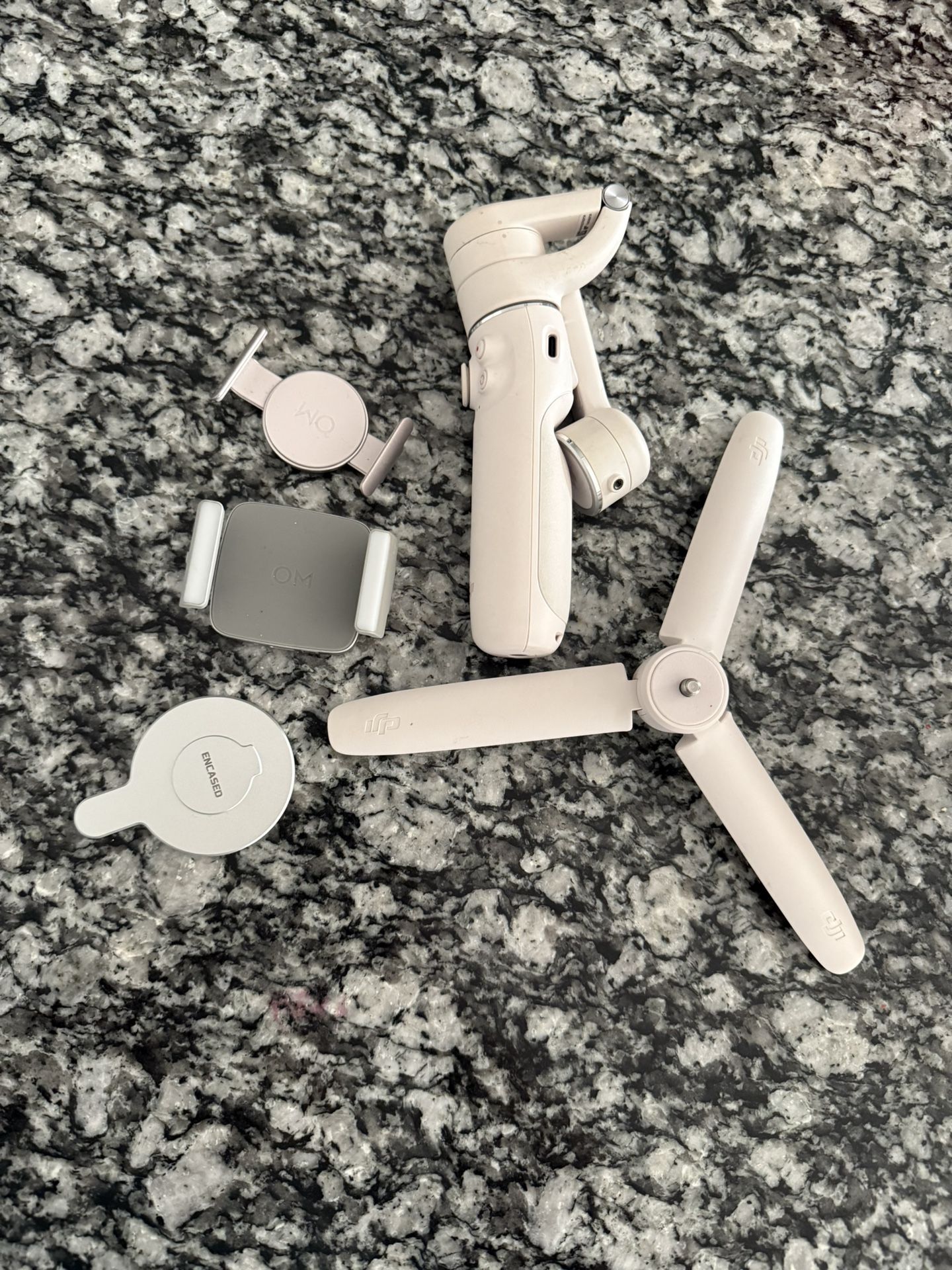 DJI OM 5