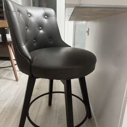 Comfortable Counter Height Barstool