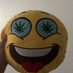 Emoji Plushie 