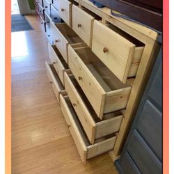 9 drawers dresser /  Nine drawers dresser / Cajonera