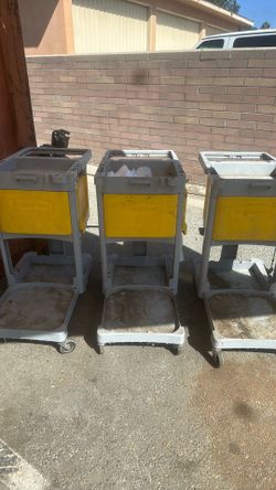 Rubbermaid