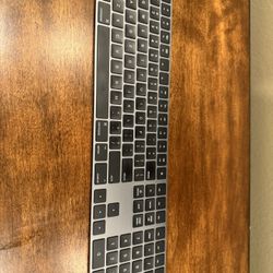 Apple Black Magic Keyboard W Numeric Keypad