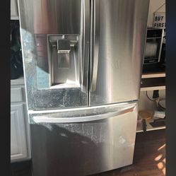 LG French Door Refrigerator 