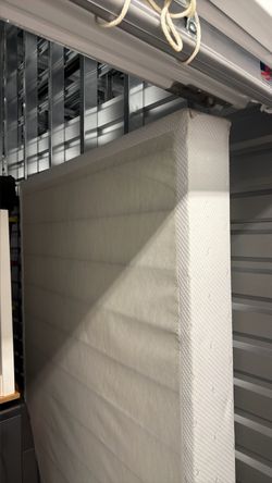 White Cover Aluminum Box Spring