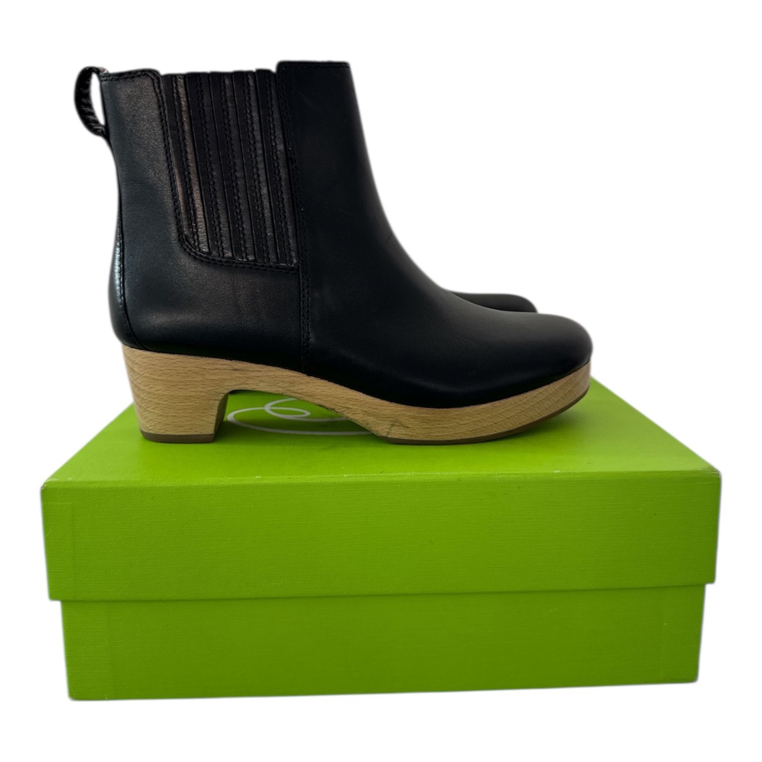 Madewell The Clog Boot in Black Leather Size 6.0 MSRP $198