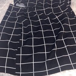 Size Large Black And White Striped Two Piece Set 