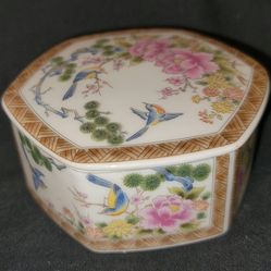 Vintage Porcelain Floral Trinket Box with Lid, made in Japan