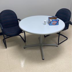 Office Table & 2 Chairs