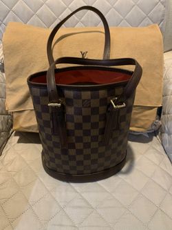 Louis Vuitton Bucket Bag