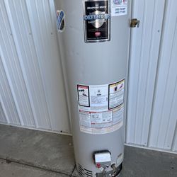 Bradford White 40 Gallon Gas Hot Water Tank