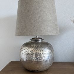 Matching table lamps