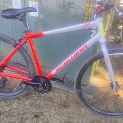 Schwinn Circuit 24 Speed Hyb