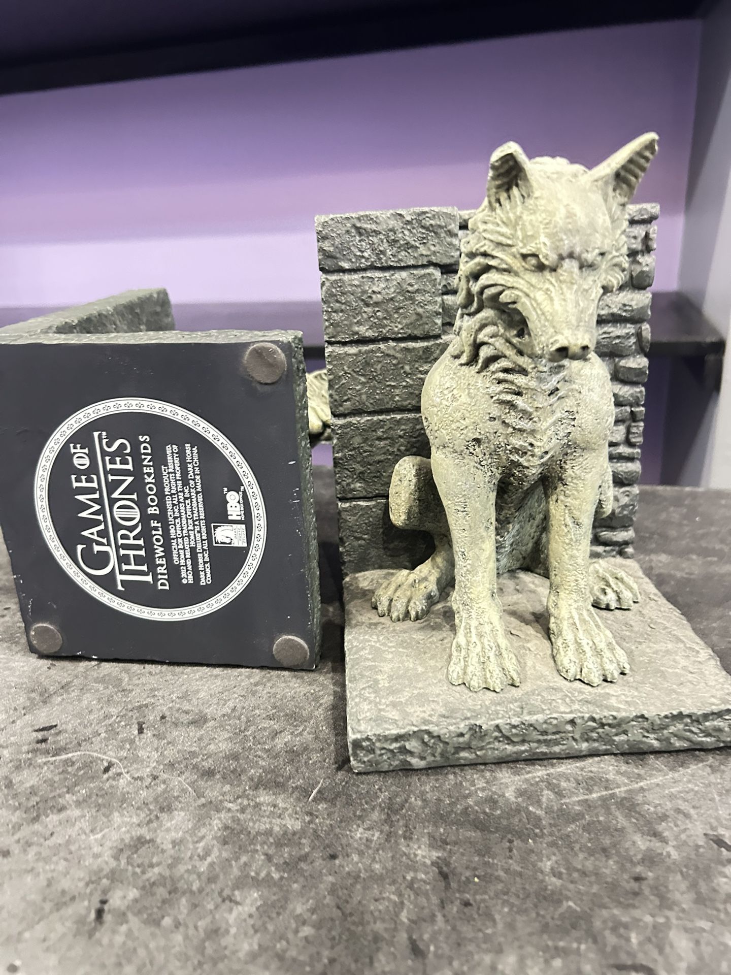 GAME OF THRONS BOOK ENDS werewolf book ends Game of Thrones yours for a Steel lead in the Pergo for $40