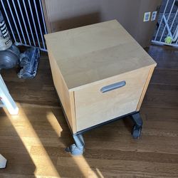 File Cabinet On Wheels - Great For Under Desk