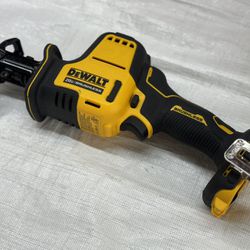 NEW DEWALT ATOMIC 20V MAX Cordless Brushless Compact Reciprocating Saw (Tool Only, Solo Herramienta)