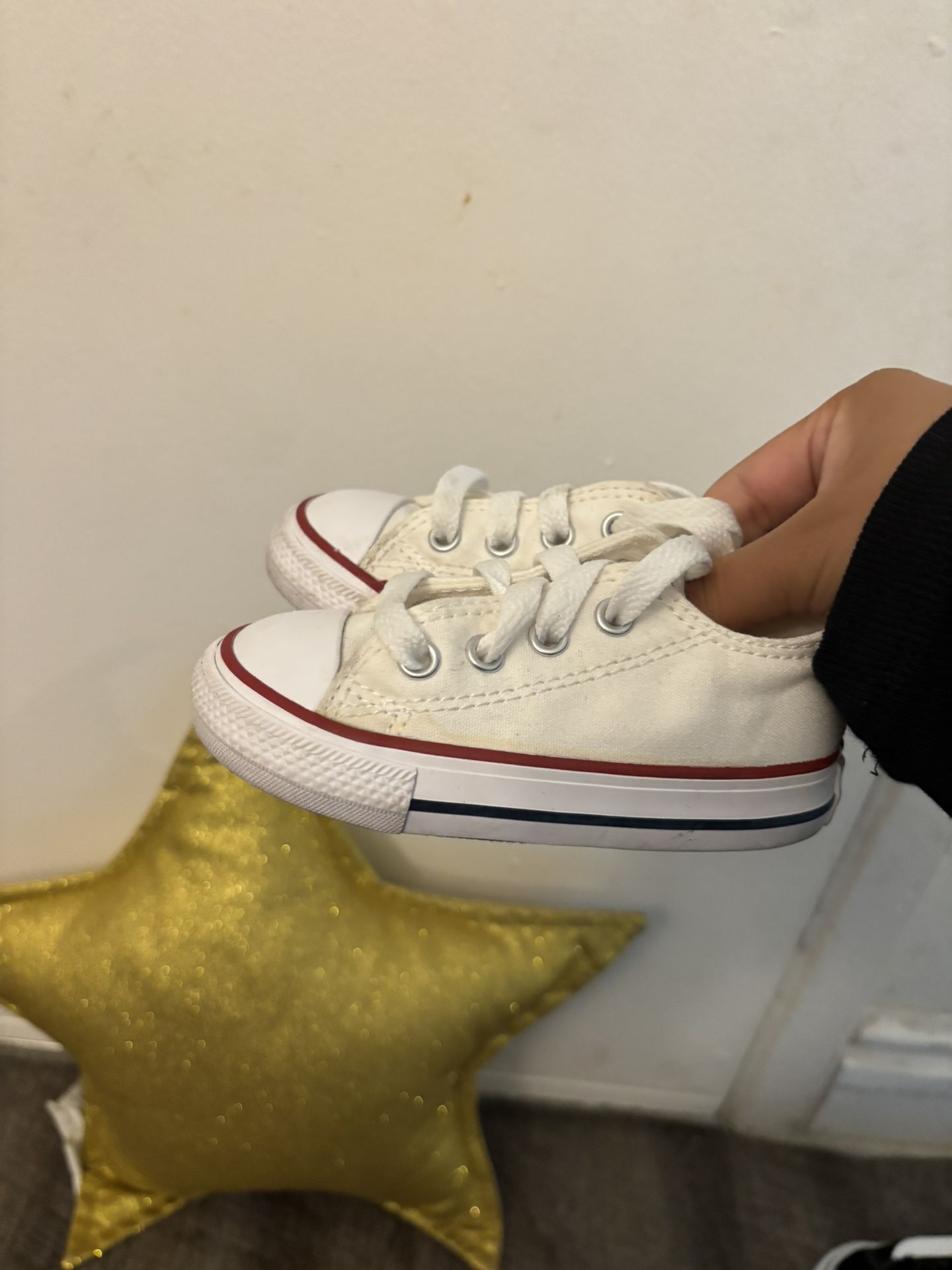toddler converse