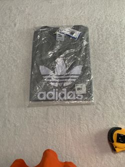 Adidas Gray Short sleeve shirt