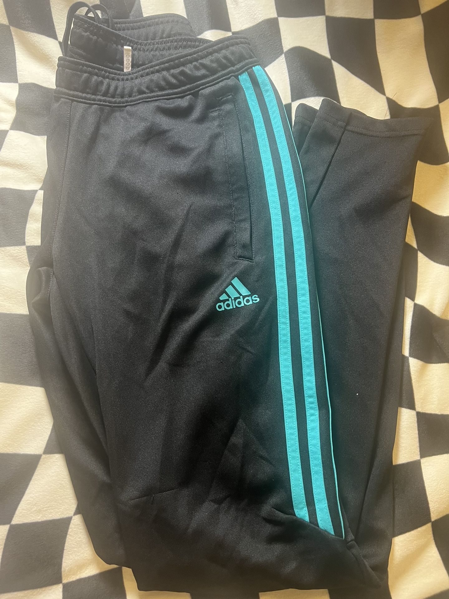 Adidas Size M $11